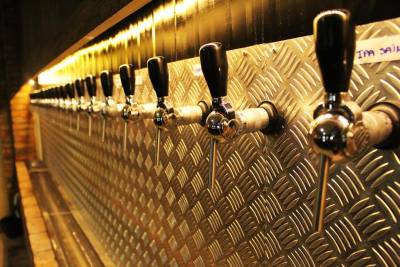 Pub Saint Bier vai inaugurar espaço com 25 torneiras de chope