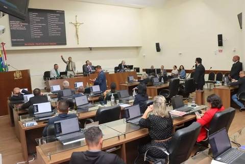 Pelo Estado 21/02: Internação Involuntária é aprovada