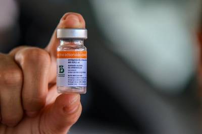 Mais 86,4 mil doses da vacina contra a Covid-19 chegam nesta quarta em Santa Catarina