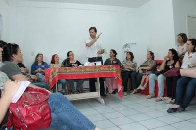 Murialdo pede a força da mulher