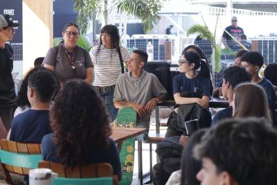 Fotos: alunos de Criciúma conhecem estrutura e atletas do STU National