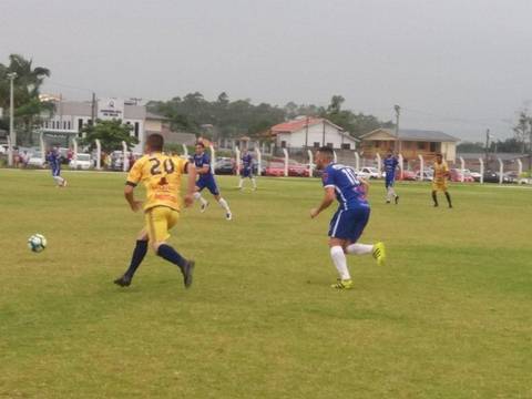 Caravaggio está na final da Taça Carvão Mineral