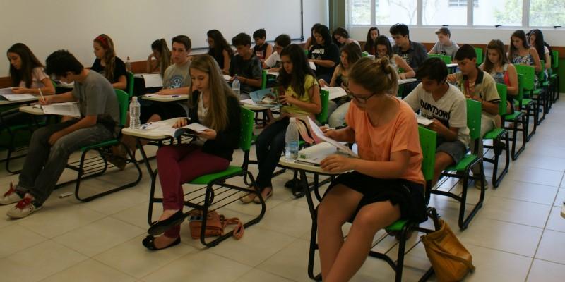 Inscrições abertas para cursos gratuitos de qualificação profissional no Ifsc