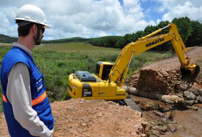 DNIT realiza manutenção na BR-285 em trecho que liga RS a SC