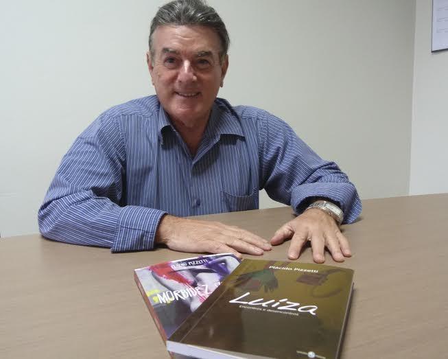 Contabilista lança livros no Bairro da Juventude