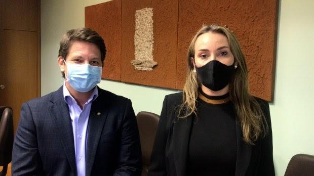 Daniela Reinehr tem reunião com secretário especial de Cultura sobre auxílio ao setor de eventos