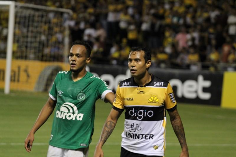 Criciúma se prepara para o jogo-treino diante do Grêmio