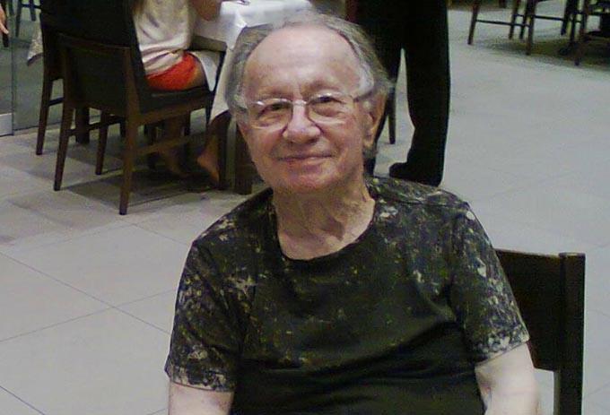 Morre aos 81 anos, professor Névio Capeler, pioneiro da radiodifusão no Sul do estado