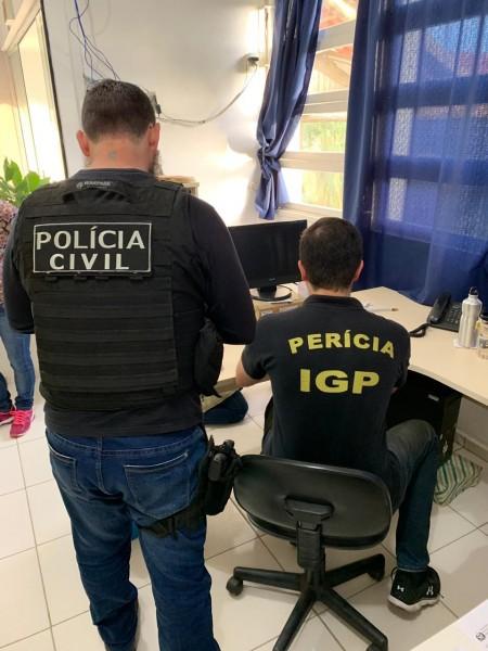 Mulher é presa por falsificar diplomas em Lauro Müller 