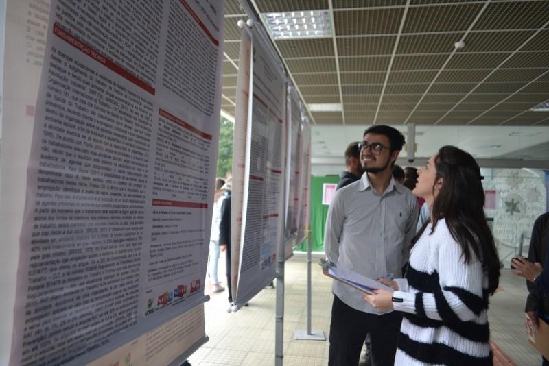Mostra Científica de Ciências Contábeis reúne pesquisas 