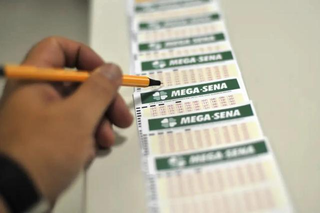 Mega-Sena sorteia prêmio de R$ 28 milhões neste domingo