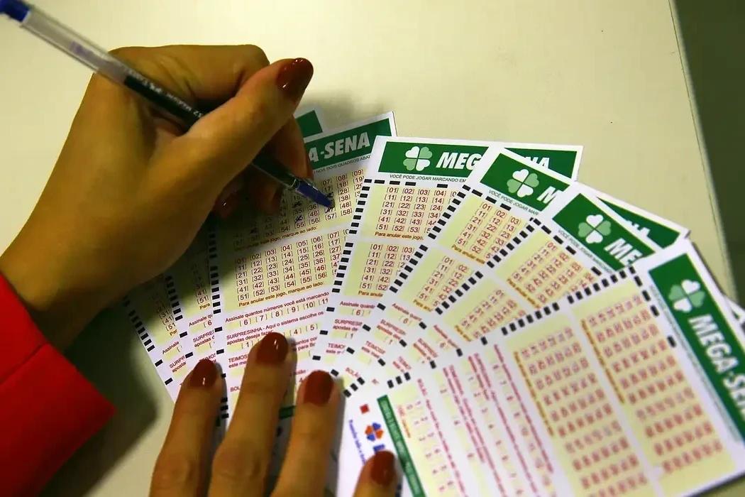 Apostas de Criciúma e Tubarão acertam a quina da Mega-Sena; confira o resultado