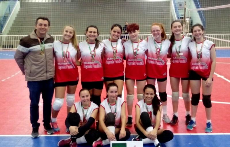 Colégio Sagrada Família conquista o título do microrregional dos Jesc