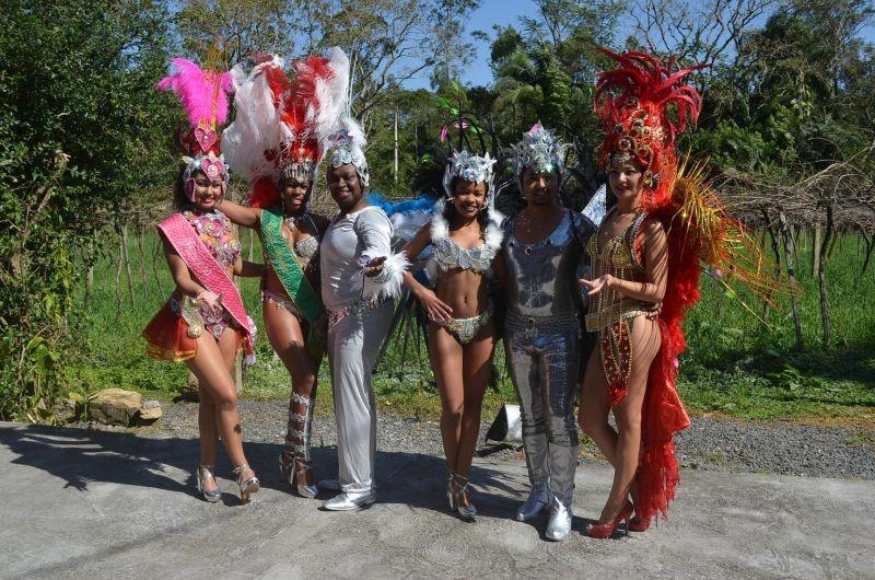 Escola de samba da Ilha quer destacar vinho do sul de SC