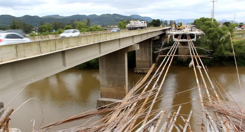 Horário da demolição da ponte sobre o Rio Tubarão será estendido