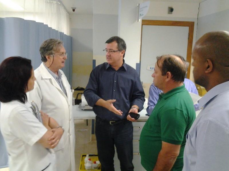 Vereadores vão ao Hospital São José acompanhar reforma do pr