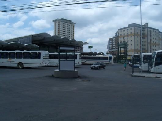 ASTC autuará motoristas que insistirem em trafegar pelos fundos da rodoviária