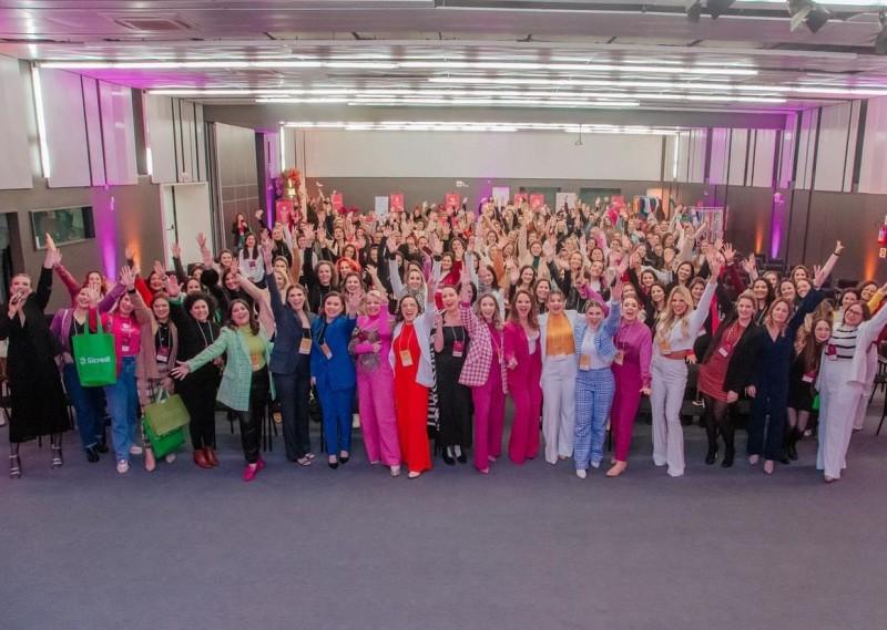 Quarta edição do projeto Voe Mulher ocorre nesta quinta-feira na Acic