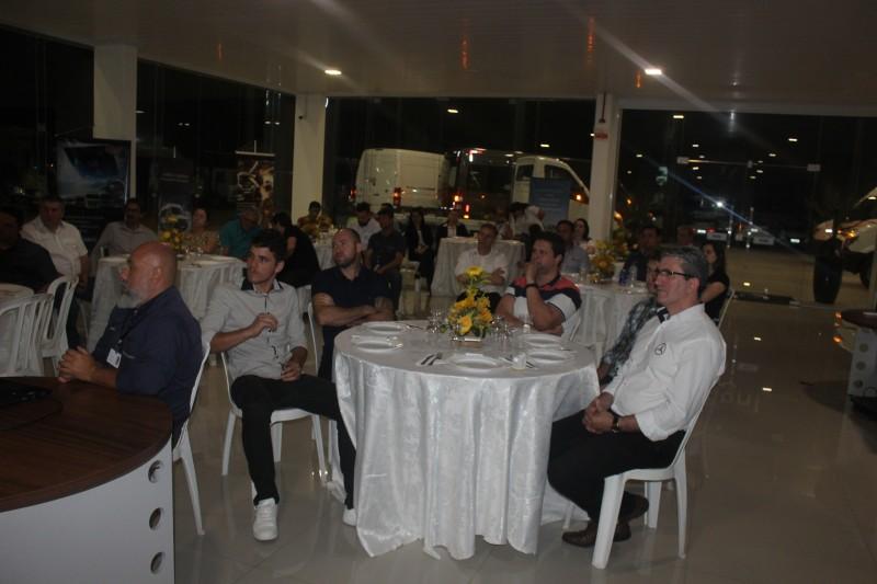 Jantar de Confraternização Clientes Sprinter 