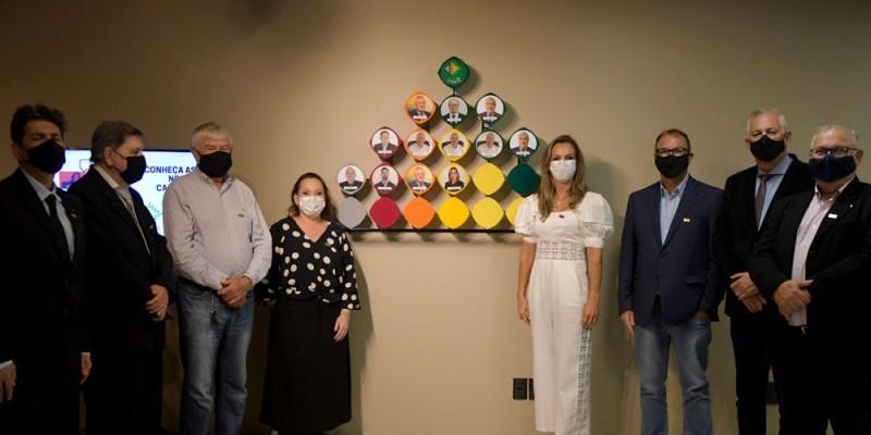 Associação Empresarial de Içara inaugura galeria das gestões em comemoração aos 25 anos
