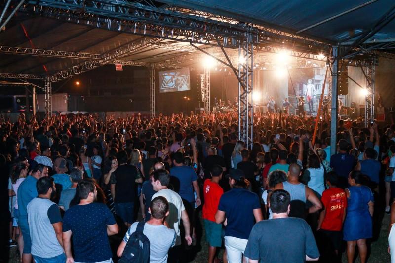 Último fim de semana de shows gratuitos no Balneário Rincão