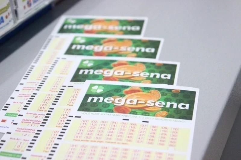 Mega-Sena acumula e prêmio sobe para R$ 14,5 milhões; confira as dezenas sorteadas