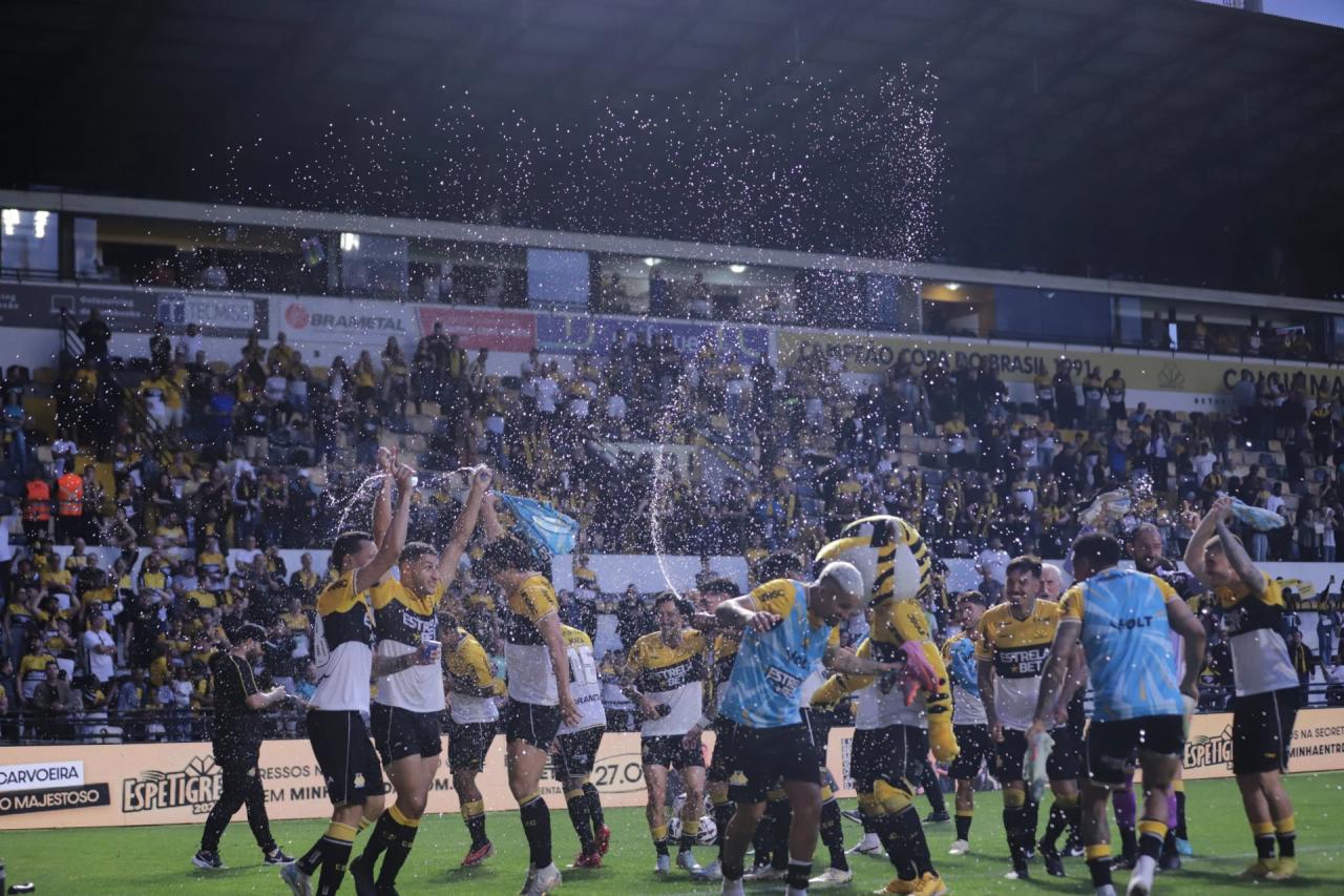 Confira o gol e fotos da vitória do Criciúma diante do CRB
