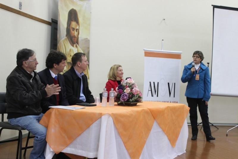 Associação Amor à Vida promove encontro com portadores de câncer