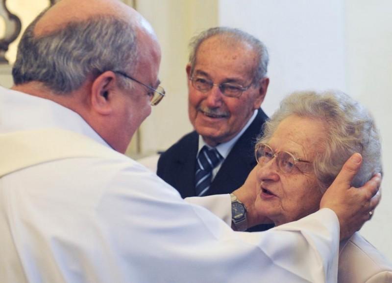 Morre Tereza Fontana Colombo, mãe do ex-governador de SC, Raimundo Colombo