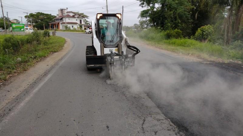 Motoristas devem evitar a rodovia Arino Antônio Cândido nesta terça e quarta-feira