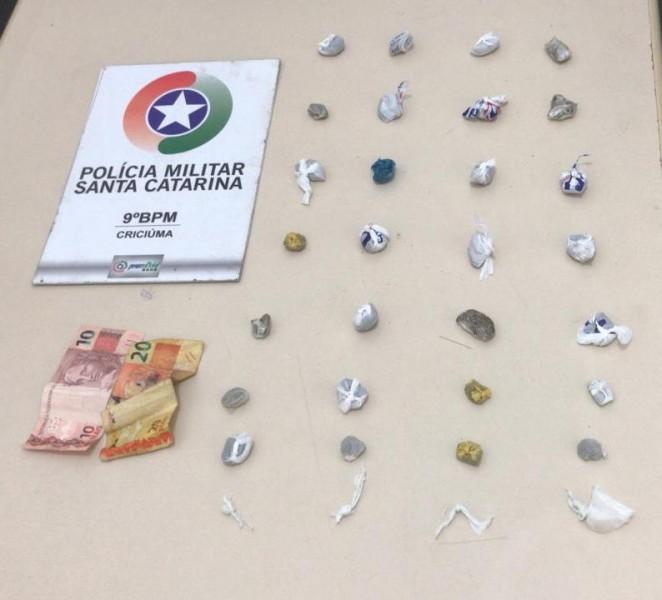 Homem é preso com drogas e dinheiro no bairro Progresso