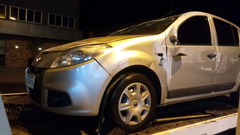 Casal é preso por tráfico após perseguição na BR-101