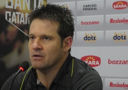 Para Argel, falta de atenção em campo favoreceu a derrota diante do Flamengo