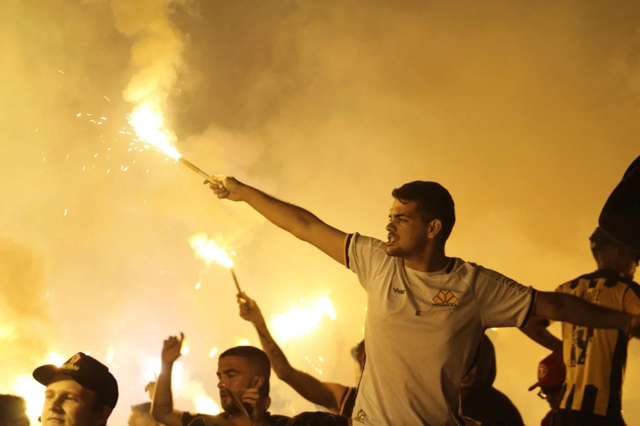 Ingressos estão à venda para 'decisão' entre Criciúma e Vitória