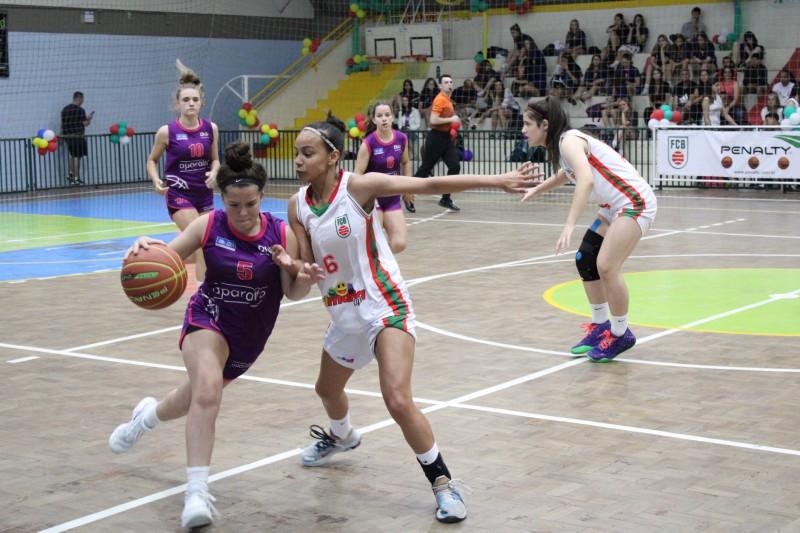 Sul-brasileiro de Seleções reúne atletas do basquete feminino em Criciúma 