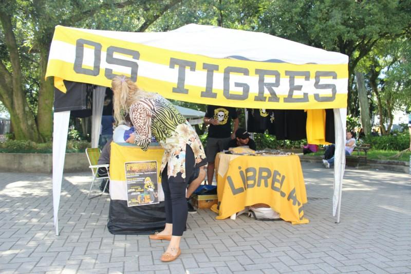 Agasalho: Os Tigres montam ponto de coleta na Praça Nereu Ramos 