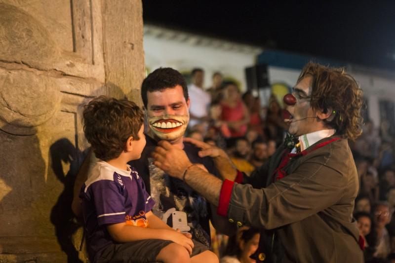Forquilhinha abre o 4º Festival Nacional de Teatro Revirado nesta segunda-feira