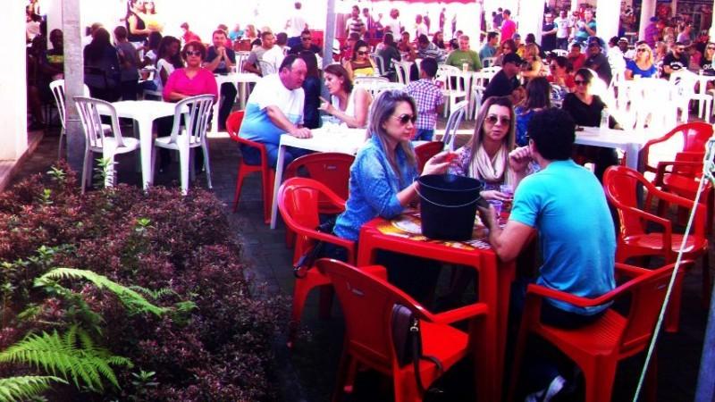 Lokamania e Chocolate Sensual são as próximas atrações do Ponto do Samba