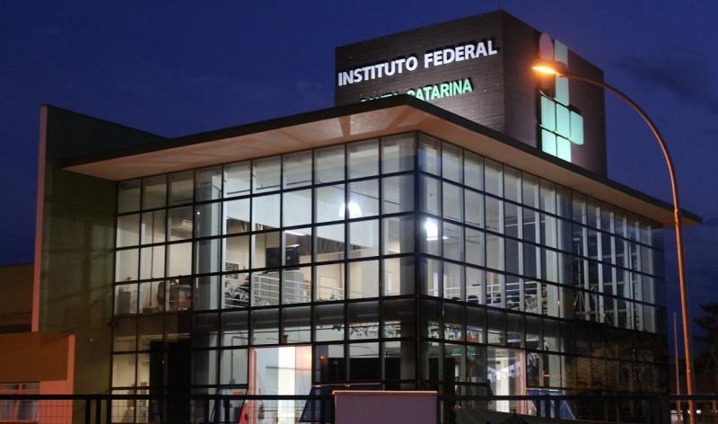 IFSC abre inscrições para cursos de pós-graduação em Tubarão e Araranguá