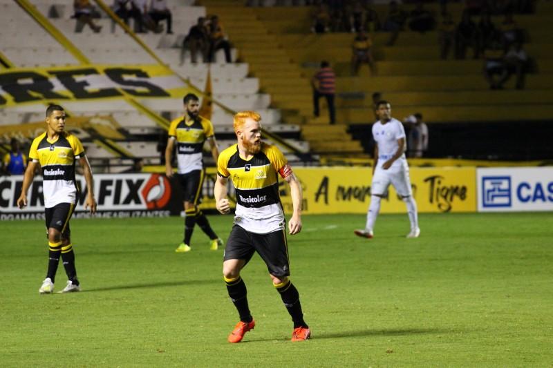 Criciúma: Foguinho e Léo Santos estão liberados para a transição 