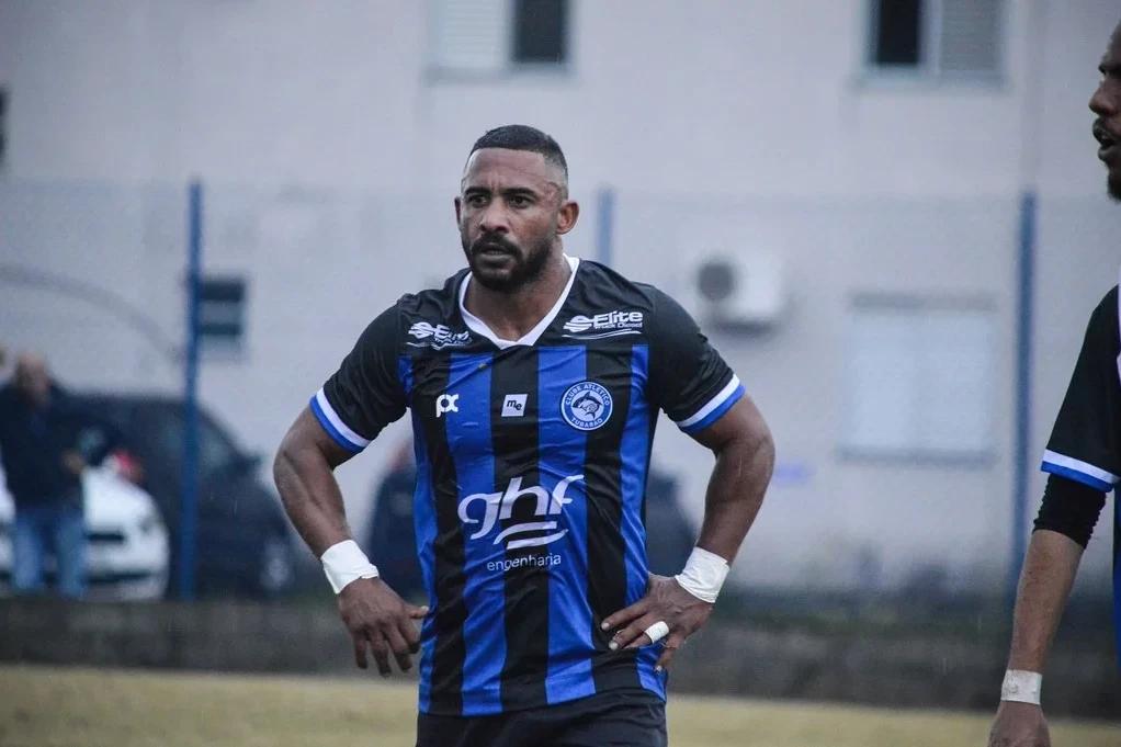 'Eterno': Atlético Tubarão lamenta morte de ídolo em ataque a tiros