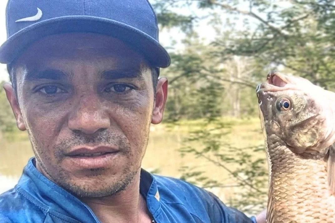 Homem que morreu após ser esfaqueado em bar é identificado
