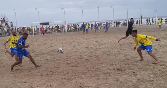 Regional de Futebol de Areia: após a quarta rodada, Praia de Balneário Rincão lidera campeonato