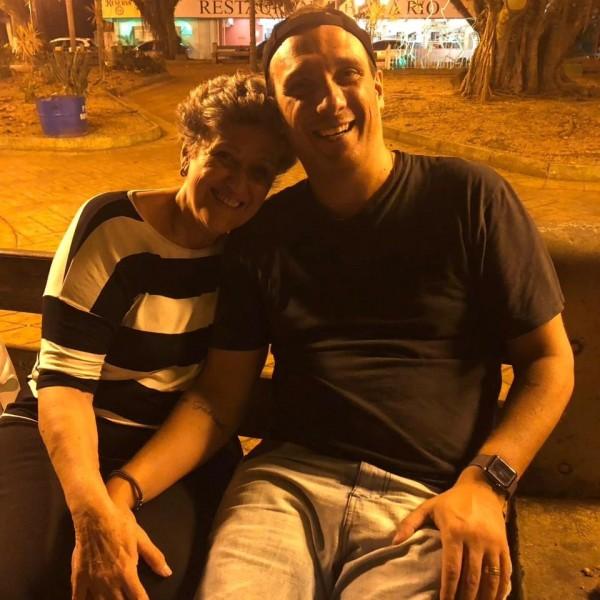 Morre Regina Celia Alves Pereira Janez, mãe do gerente de futebol Alex Brasil
