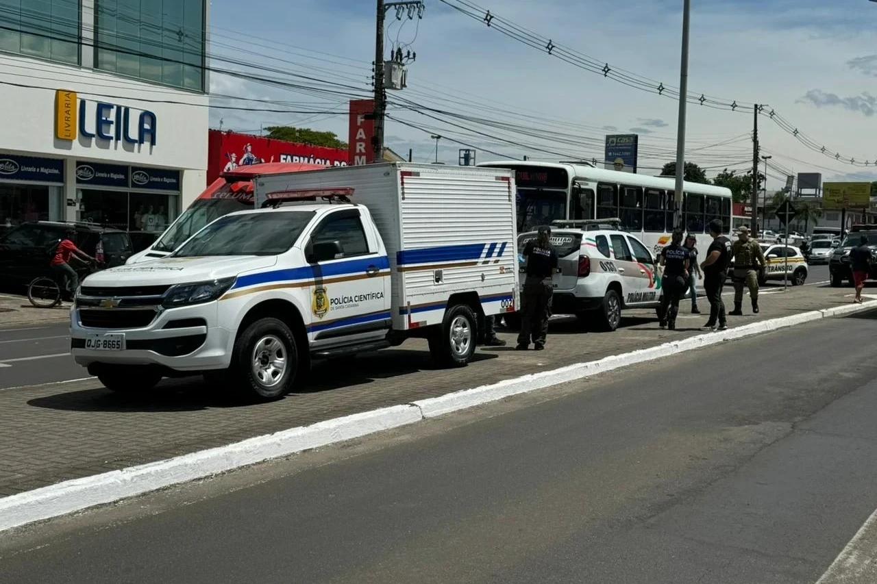 Adolescente morre atropelada por ônibus em Criciúma