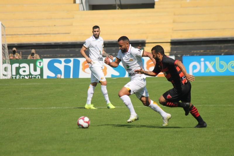 Após vitória, elenco do Criciúma se reapresenta na tarde desta segunda-feira