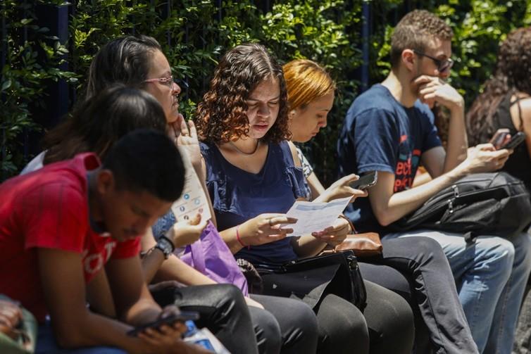 Primeiro dia de provas do Enem registra 28,1% de ausências 