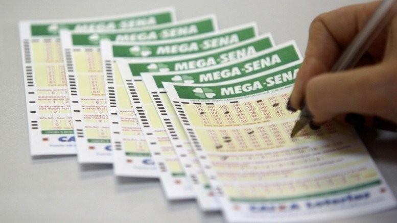 Bolão e quatro apostas simples de Criciúma acertam a quadra na Mega-Sena