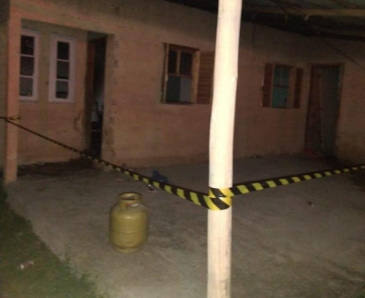 Incêndio atinge casa no bairro Wosocris