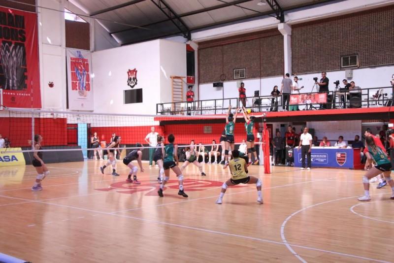 Vôlei Mampi vence Fluminense F.C. e está classificado para semifinal do CBI